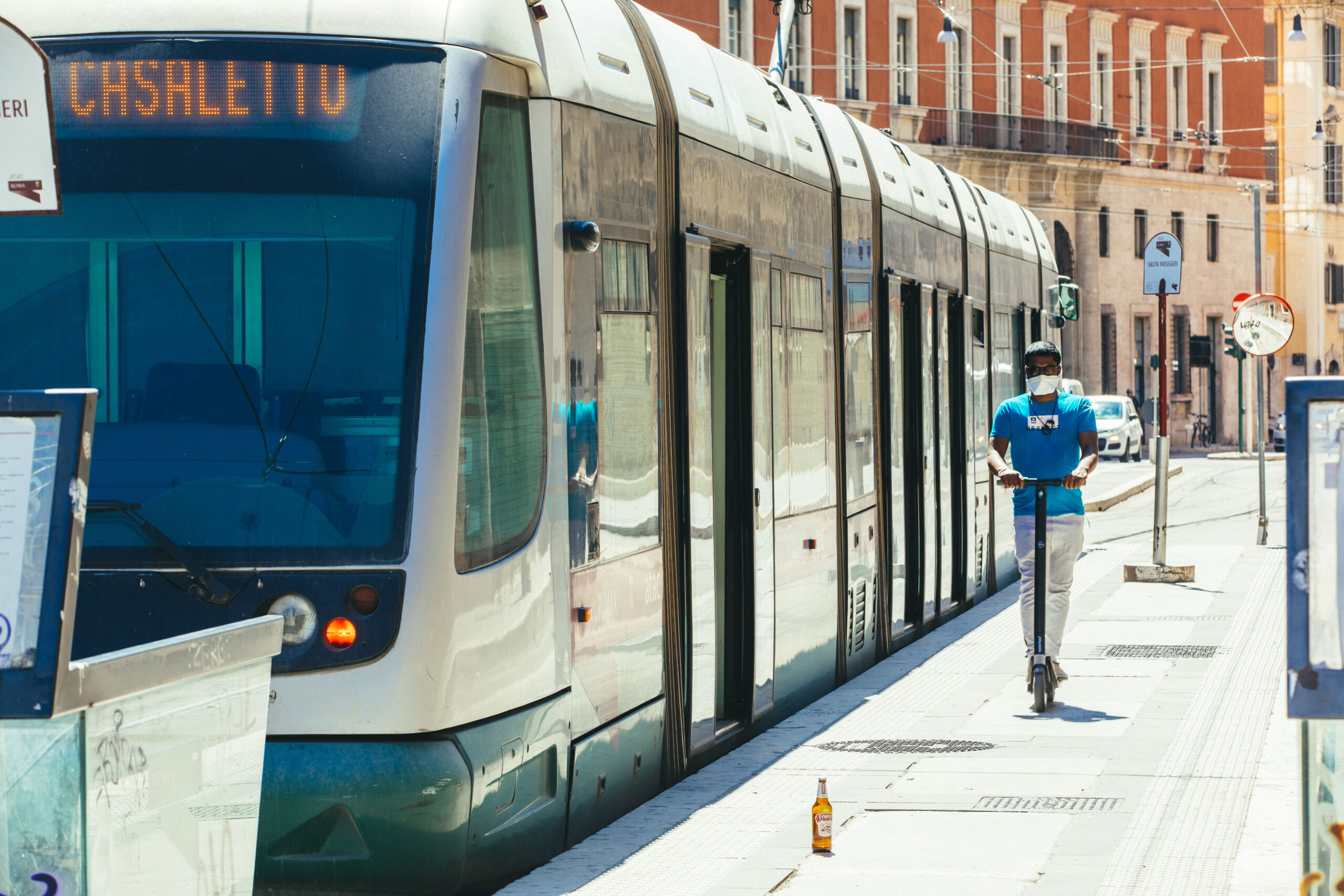 Hur ta dig runt spårvagn transport reseguide Rom Italien