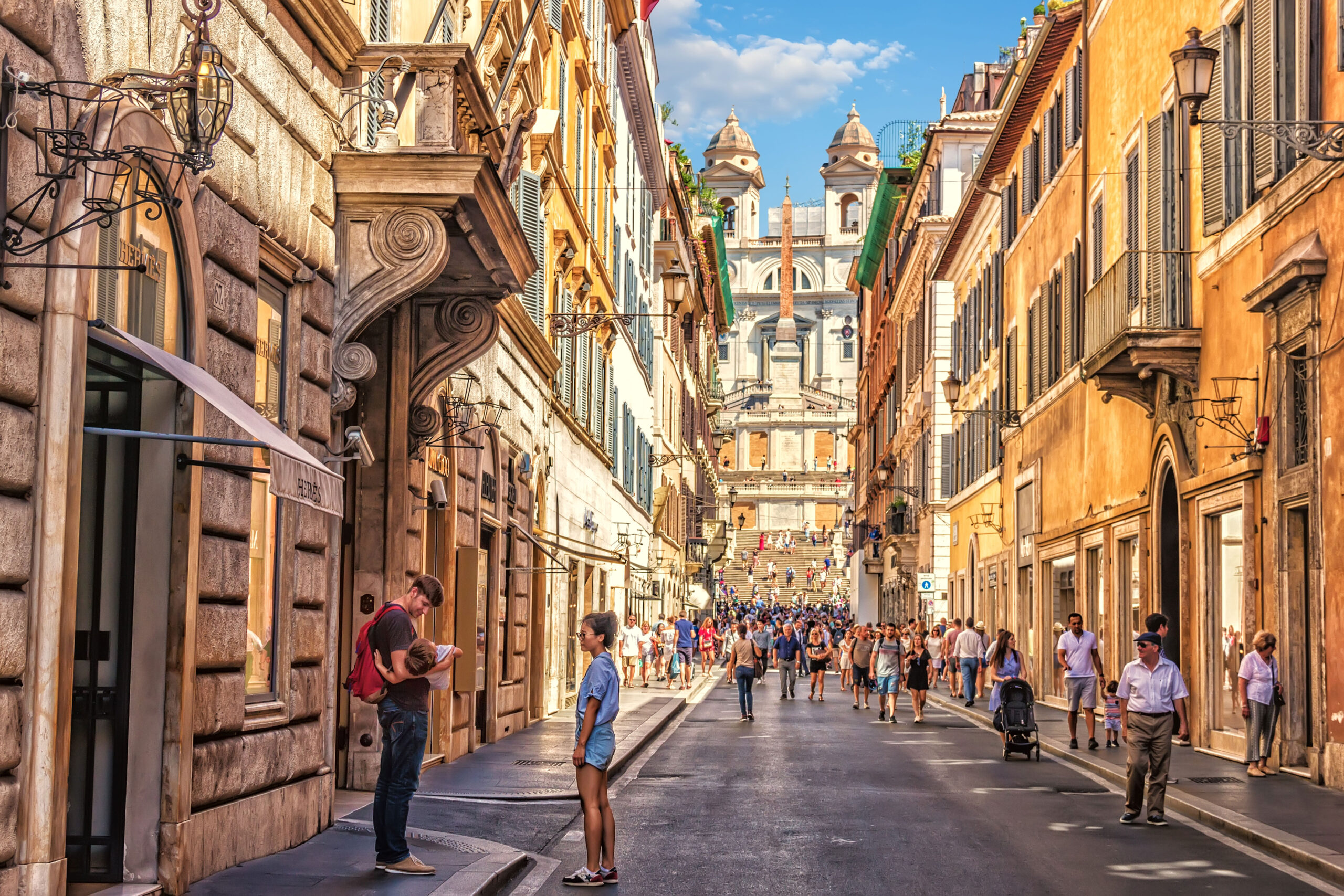 Via dei Condotti i Rom shopping