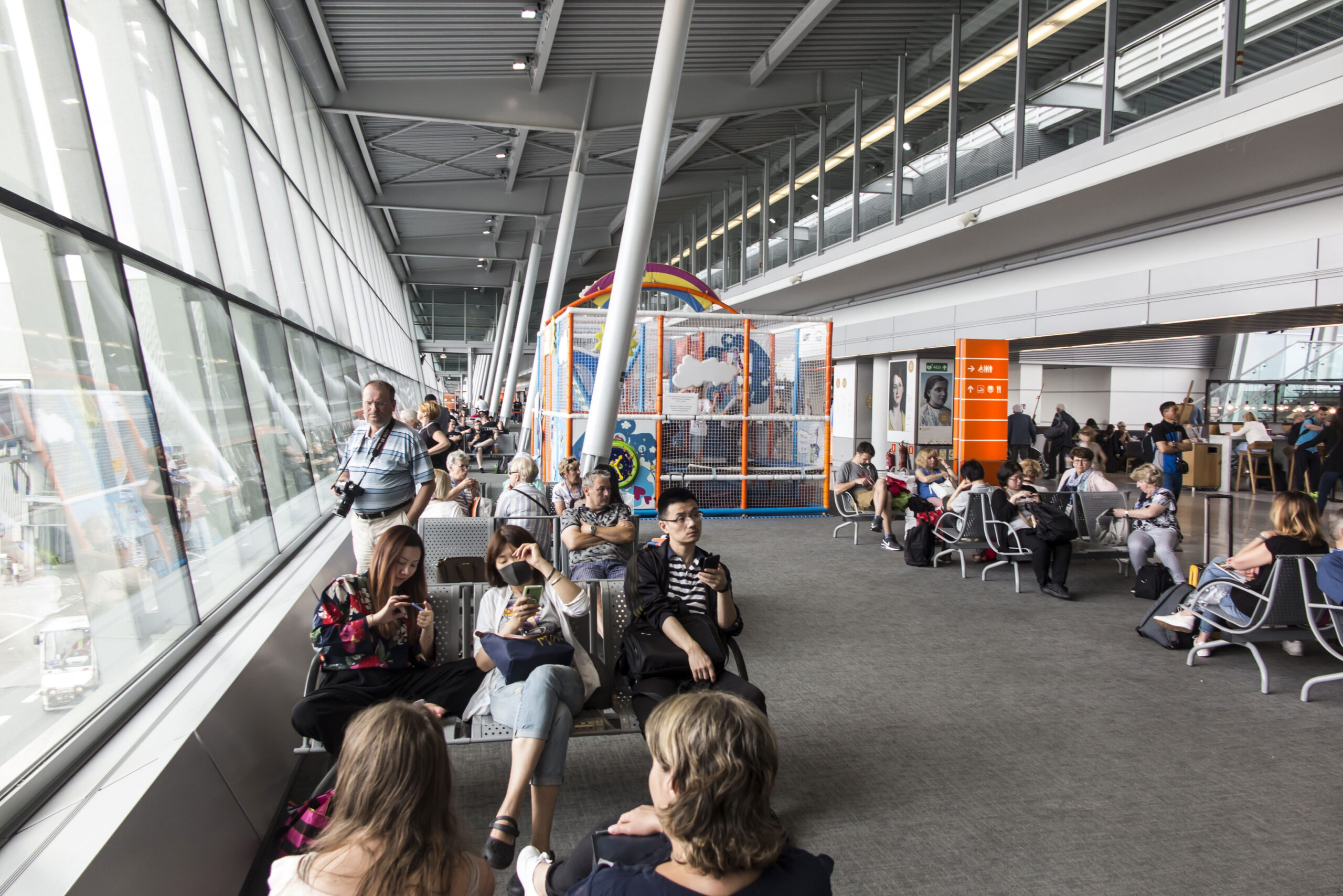 Warszawas flygplats till centrum av staden
