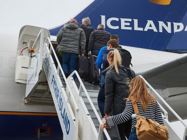 Transport från Reykjaviks internationella flygplats till centrum