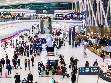 Transport från flygplatsen till centrum av staden Budapest