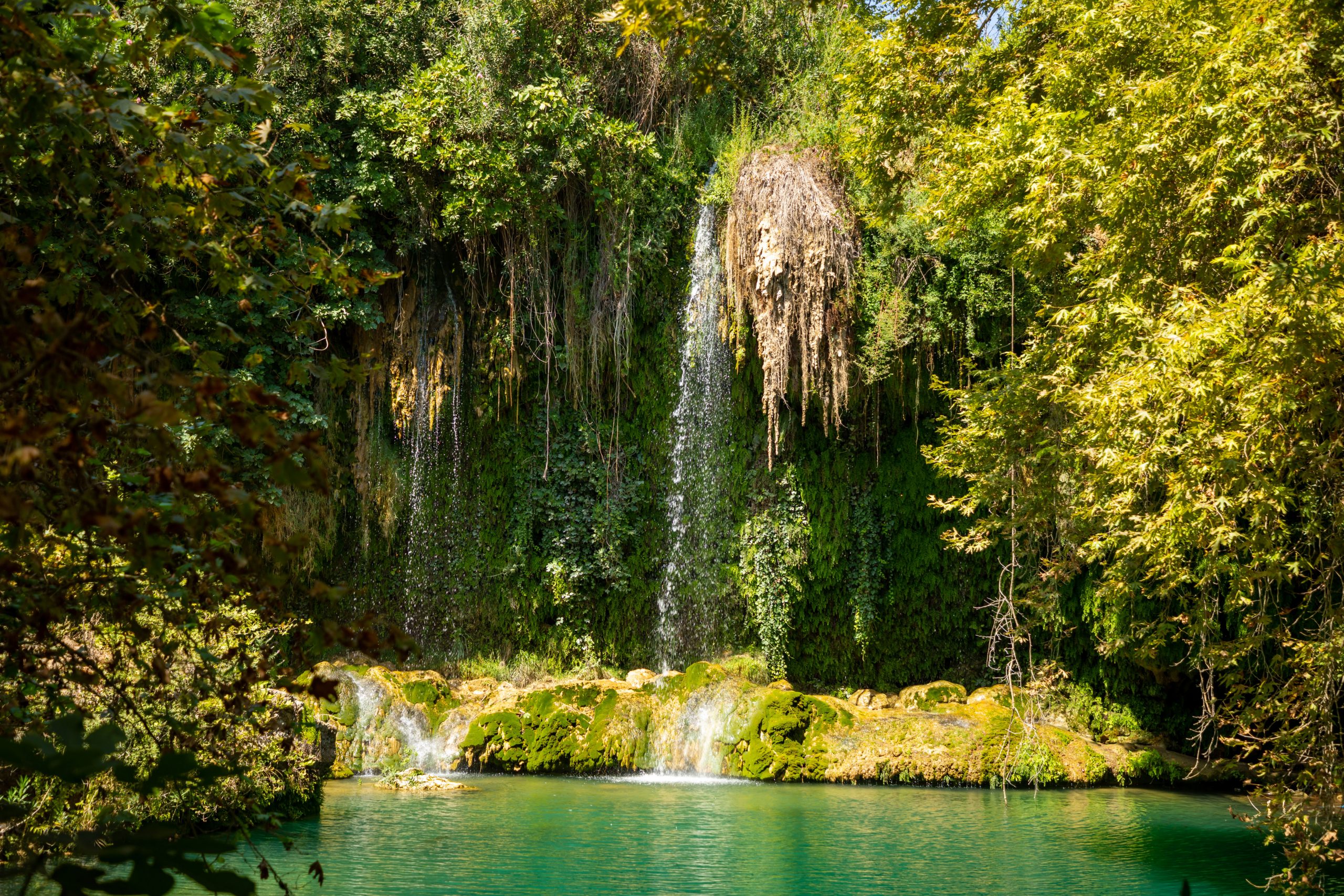 Se vattenfallet Kursunlu - ultimata reseguiden för Antalya