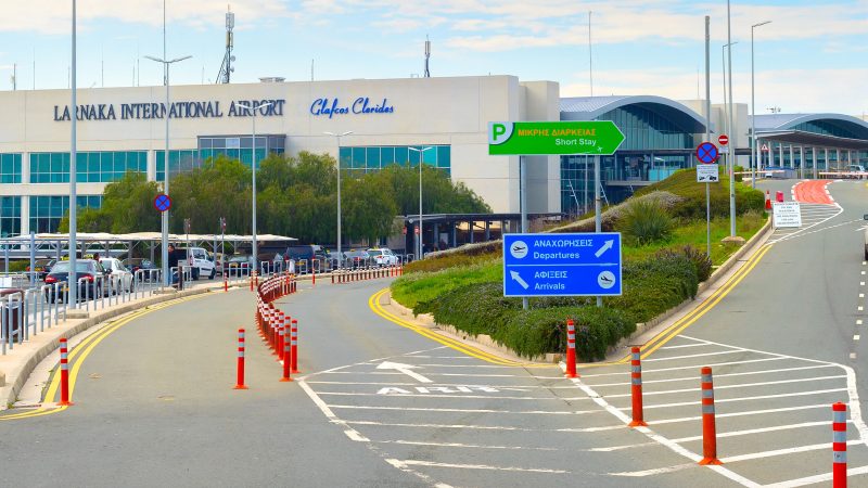 transport från Cypern flygplats till centrum av staden