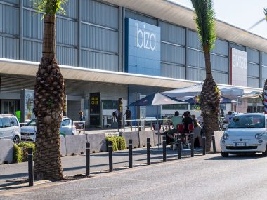 transport från Ibiza flygplats till centrum av staden